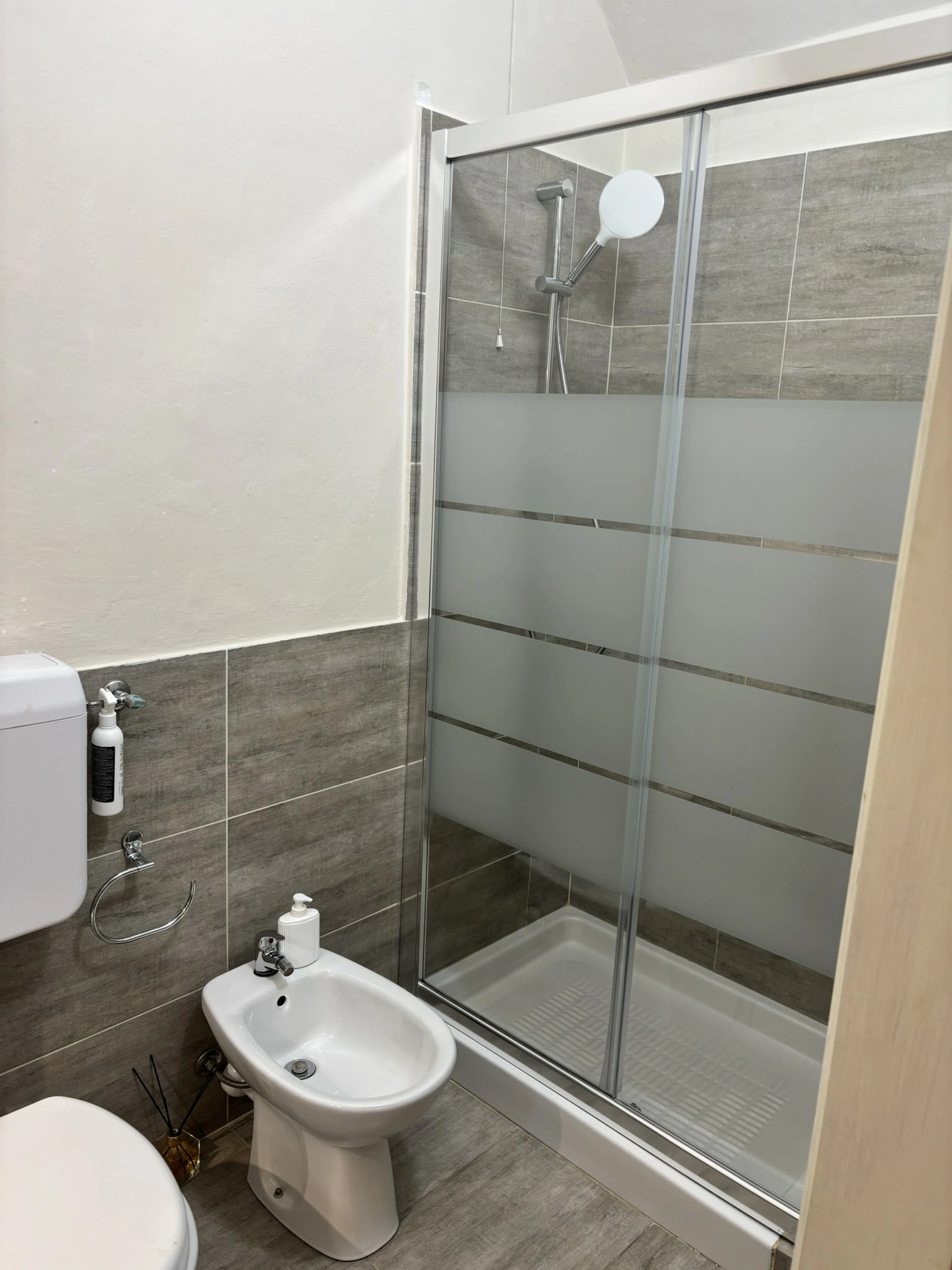 Suite Elegante 7 doccia1