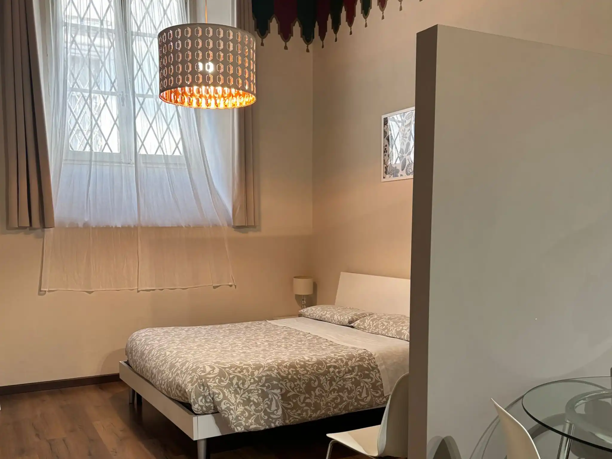 Suite Elegante 5 suite-moderna-stanza
